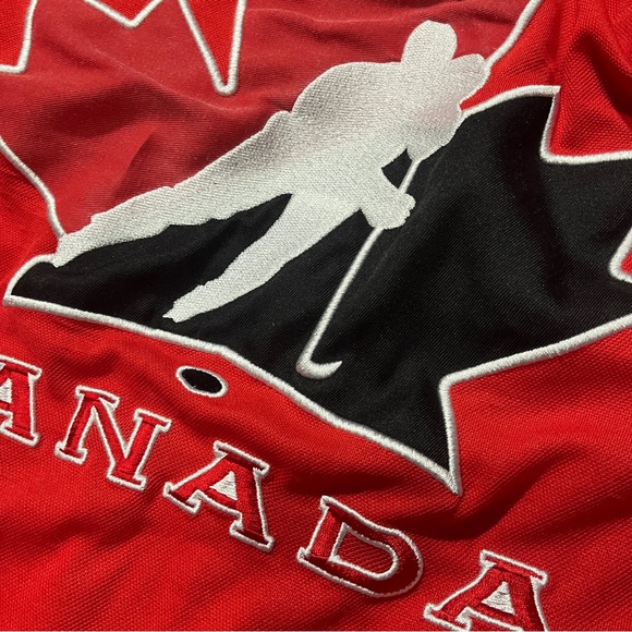 Sogo Team Canada Hockey Jersey (M) - Picture 2 of 11
